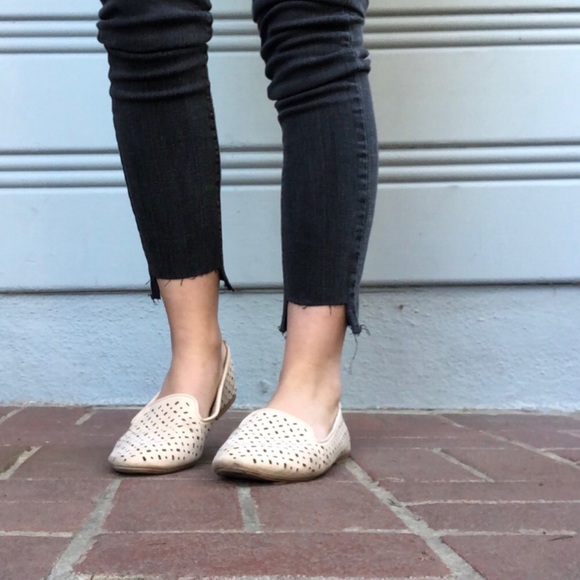 Low Rise Cropped & Frayed Hem - Picture 6 of 16